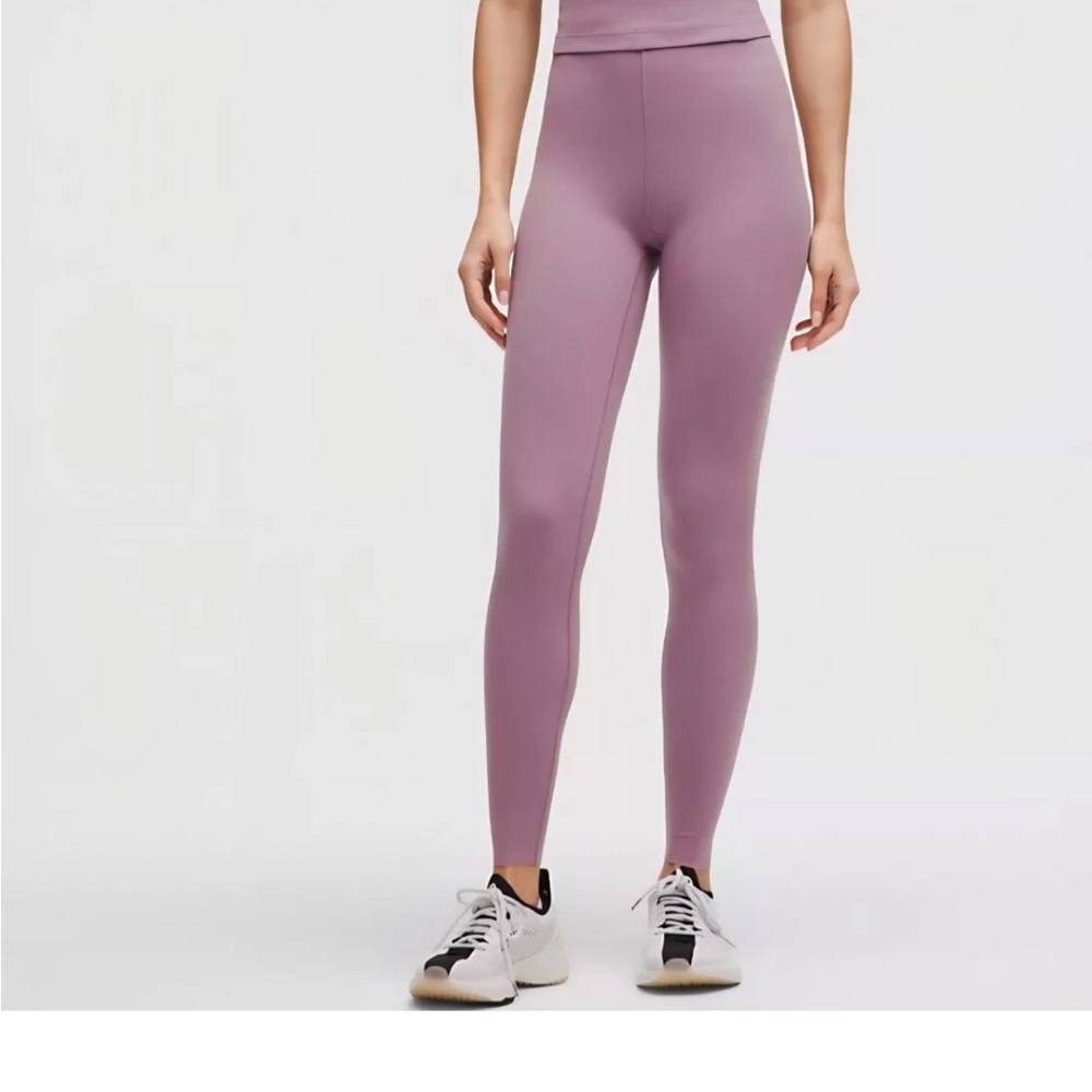 New Lululemon Glow Up HR Tight 25”